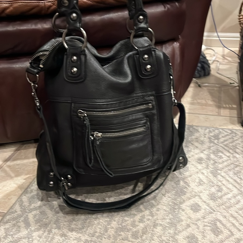 Linea Pelle leather purse
